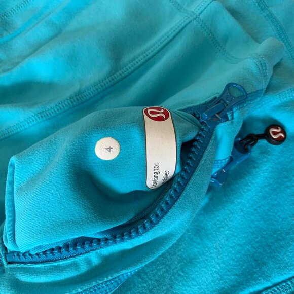 Lululemon Define Jacket in bright turquoise blue - Picture 4 of 4